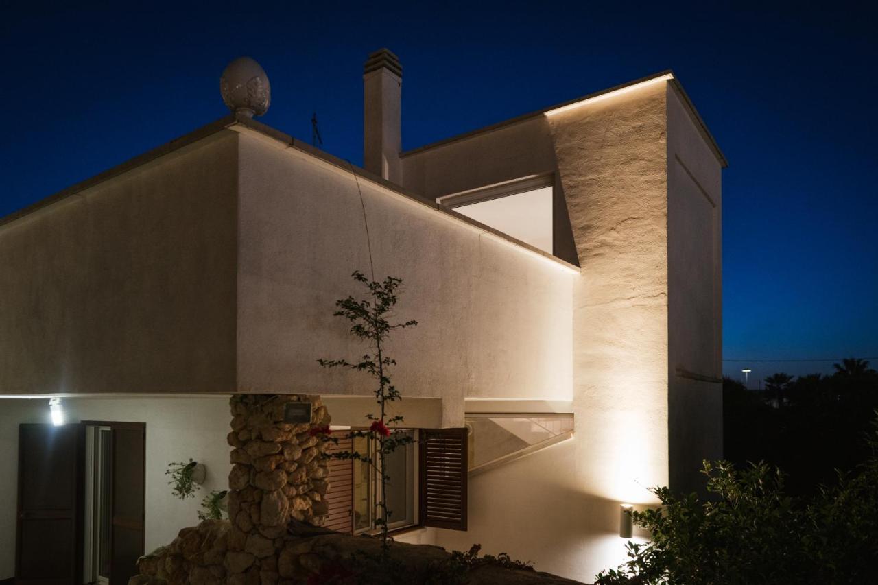 Prestigiosa Villa Con Piscina Condominiale Монополи Экстерьер фото